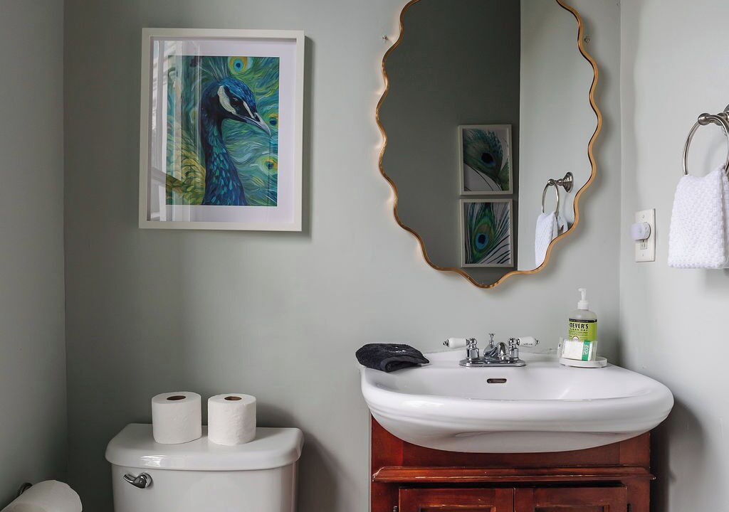 Photo of Bathroom in Thomas Square