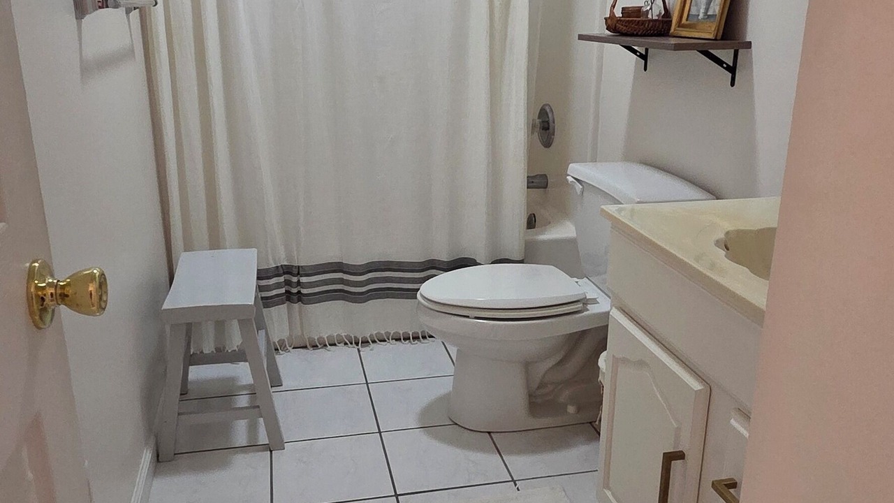 Photo of Bathroom in Martin