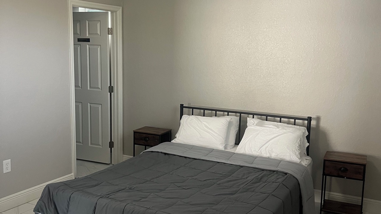 Photo of Bedroom in Riverview
