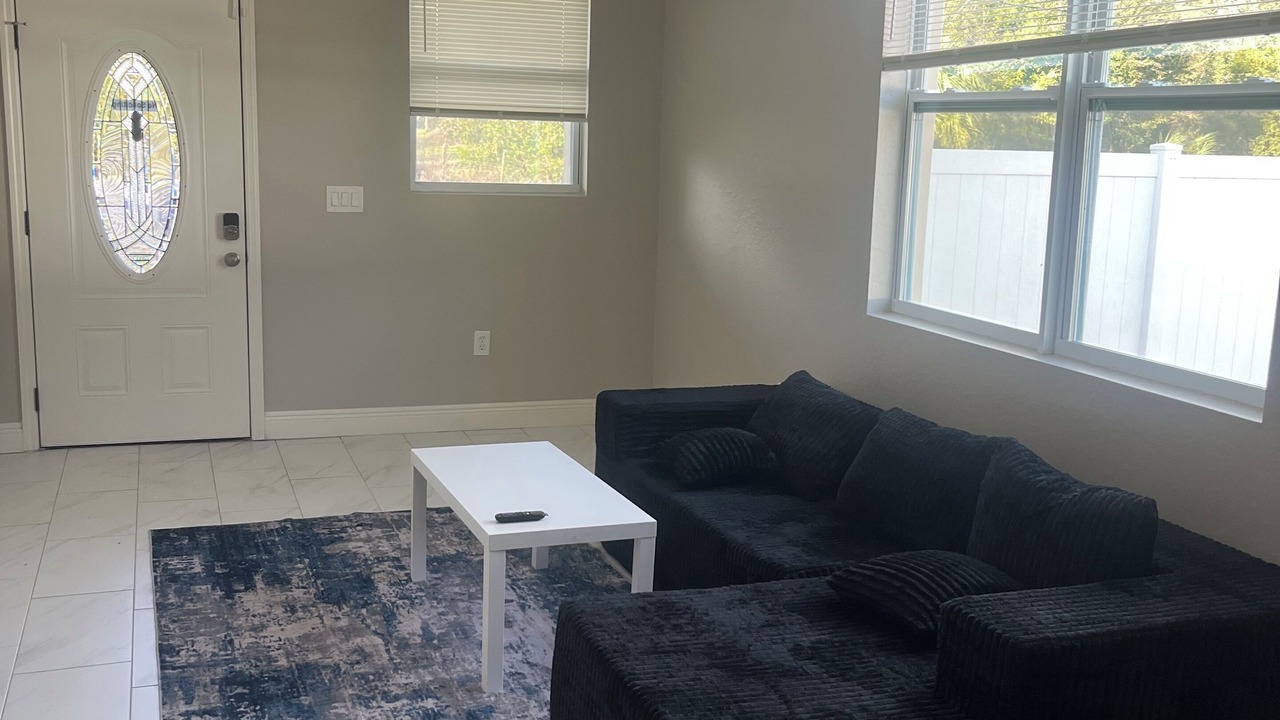 Photo of Livingroom in Riverview