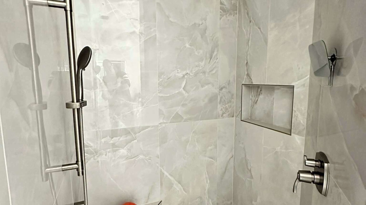 Photo of Bathroom in Mariner