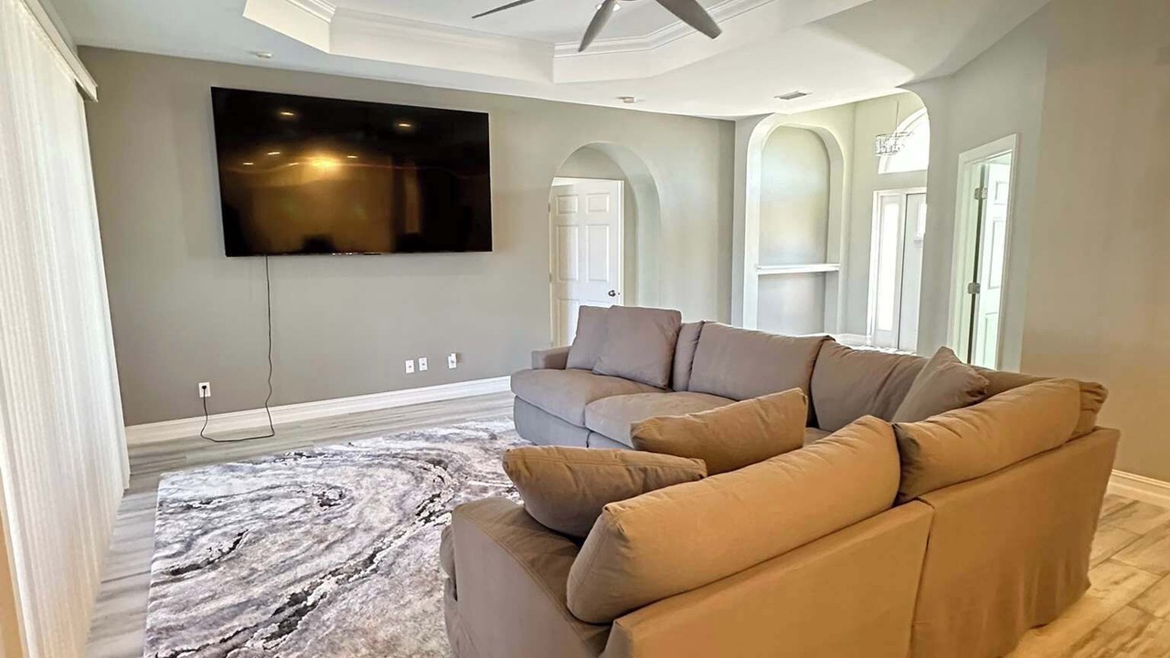 Photo of Livingroom in Mariner