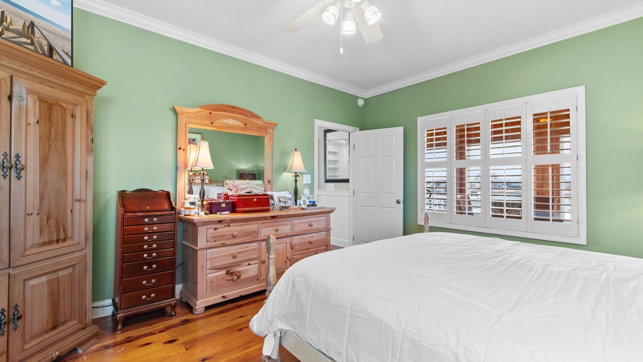 Photo of Bedroom in Inlet Harbour