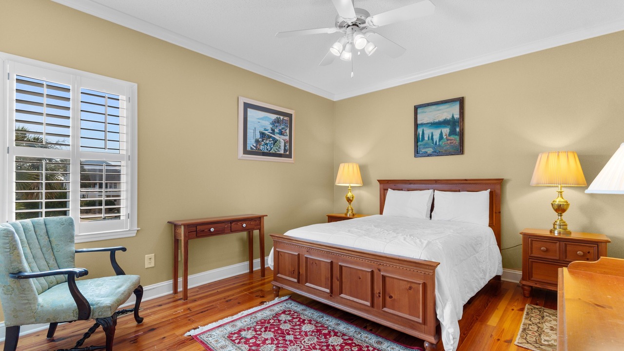 Photo of Bedroom in Inlet Harbour