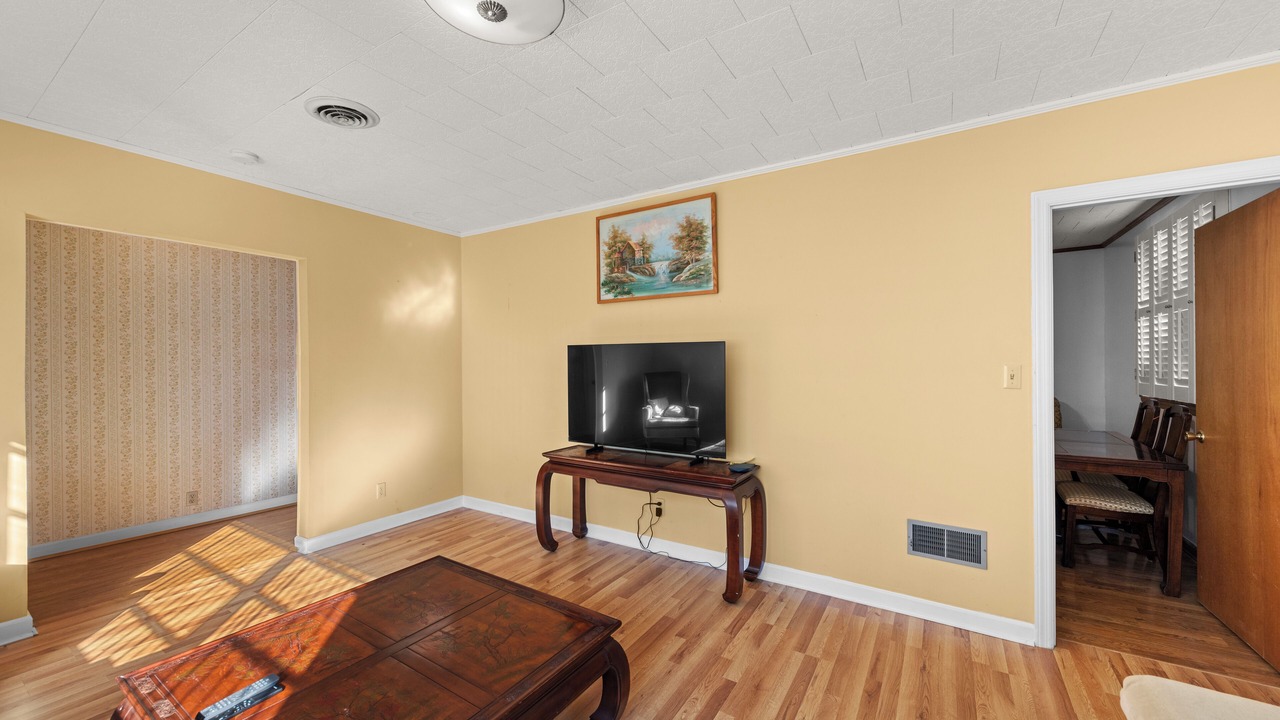 Photo of Livingroom in Newberry