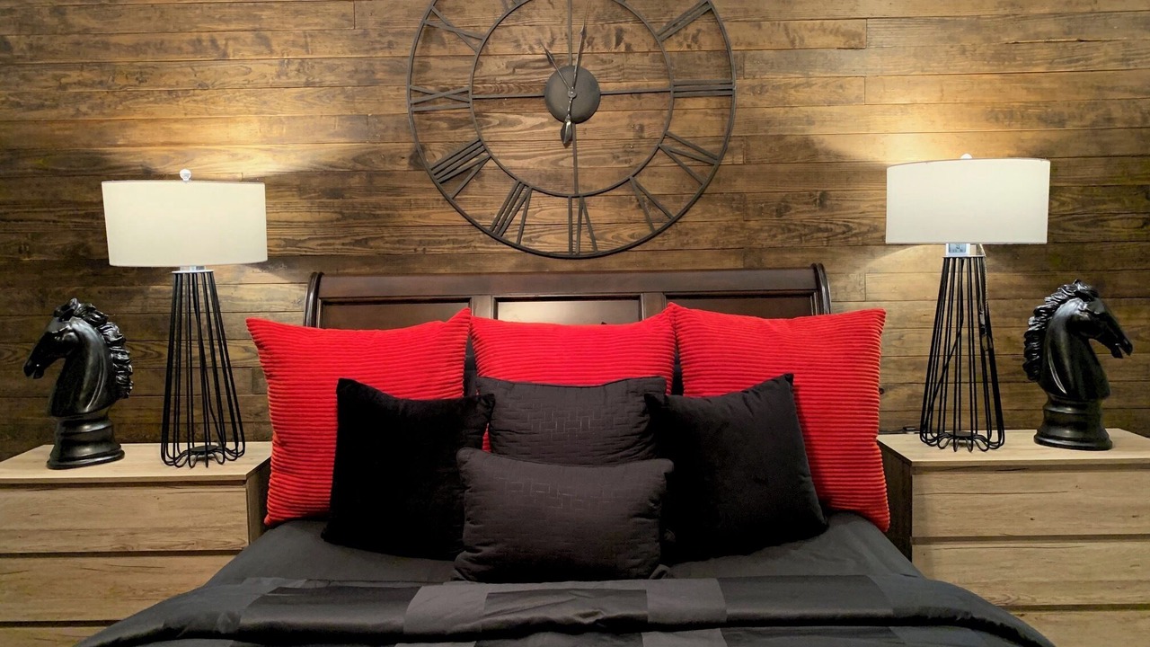 Photo of Bedroom in Canterbury Farms