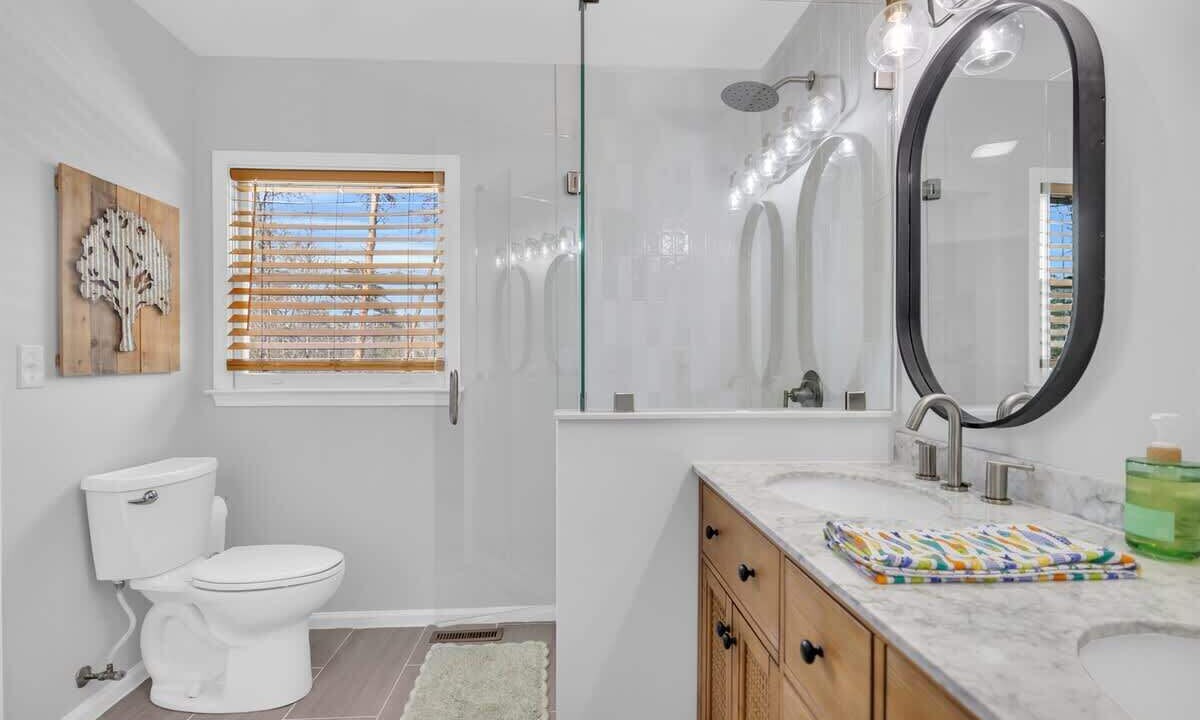 Photo of Bathroom in Anderson