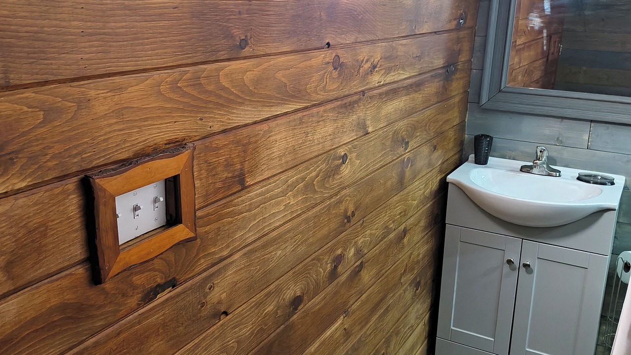 Photo of Bathroom in Townville