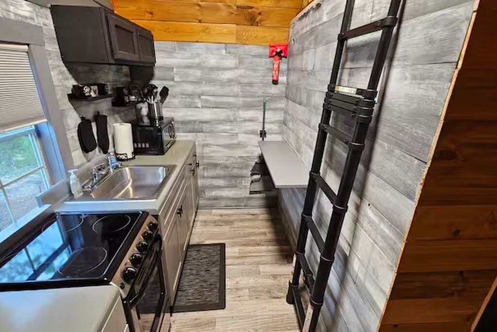 Photo of Kitchen in Townville