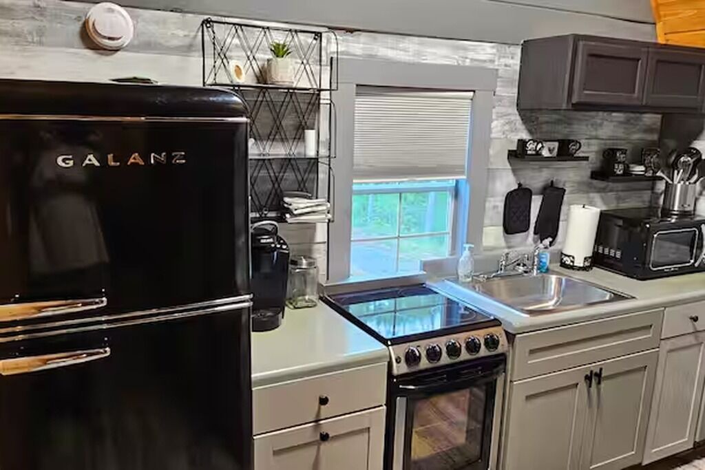 Photo of Kitchen in Townville