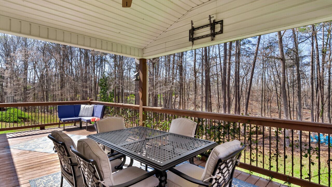 Photo of Outdoor in Northlake
