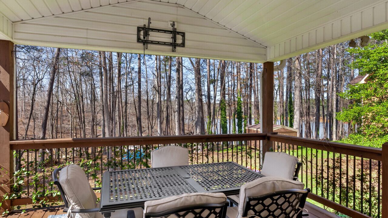 Photo of Outdoor in Northlake