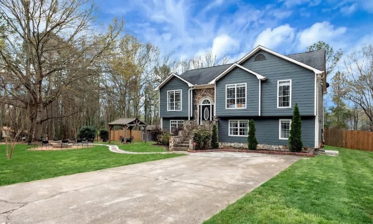 Photo of Outdoor in Hoschton