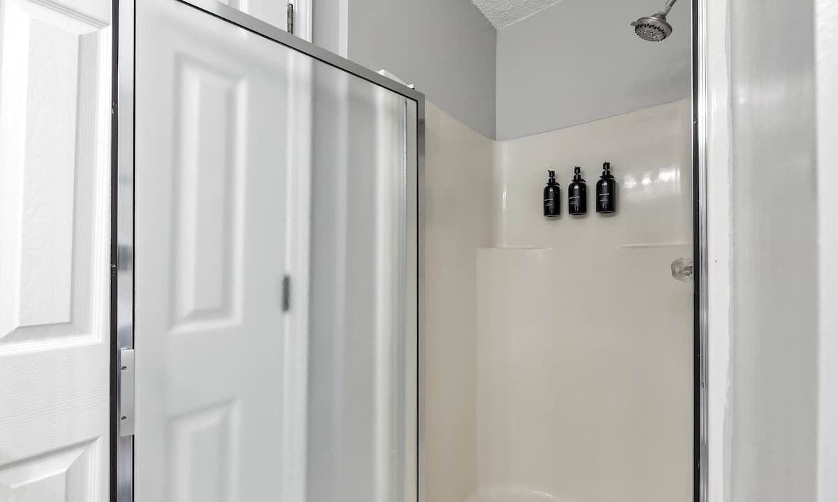 Photo of Bathroom in Hoschton