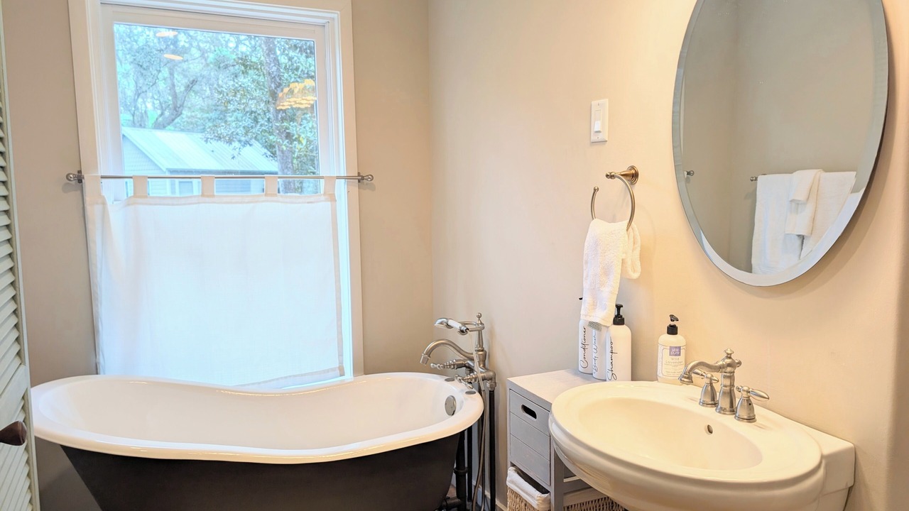 Photo of Bathroom in Daufuskie Island