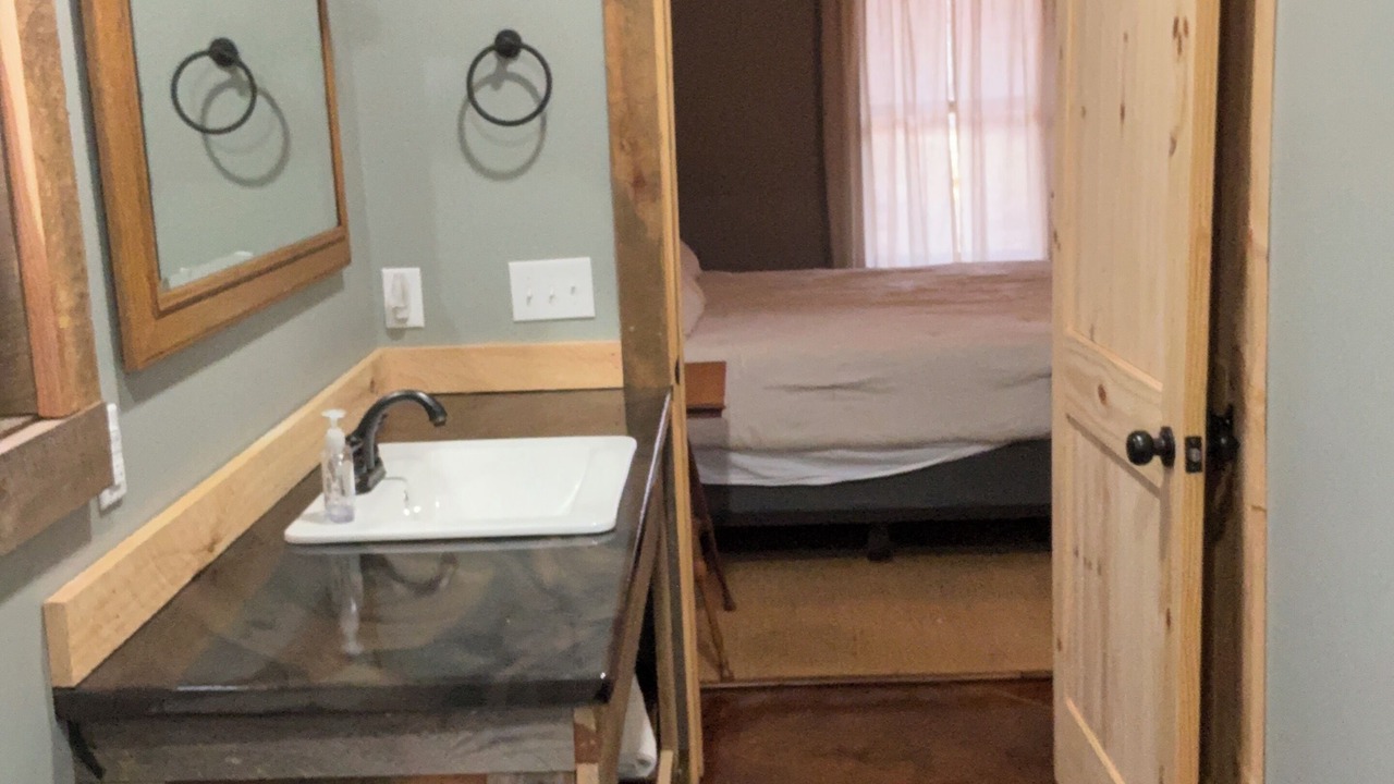Photo of Bathroom in Tuckasegee
