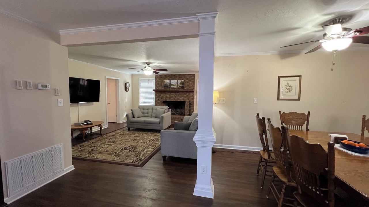 Photo of Livingroom in Martinez