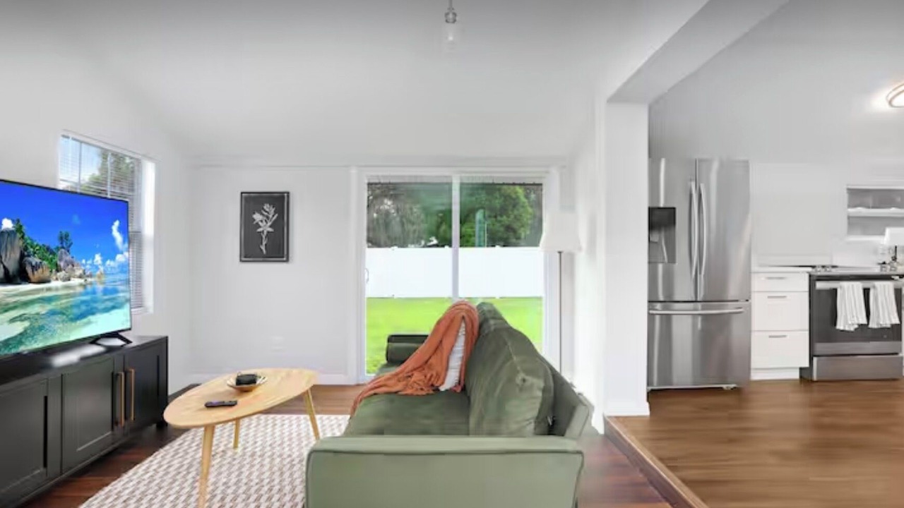 Photo of Livingroom in Downtown Zephyrhills