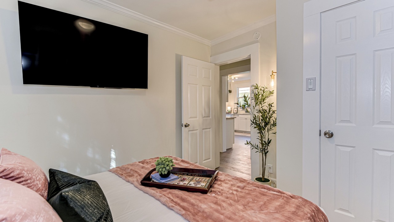 Photo of Bedroom in Summerville