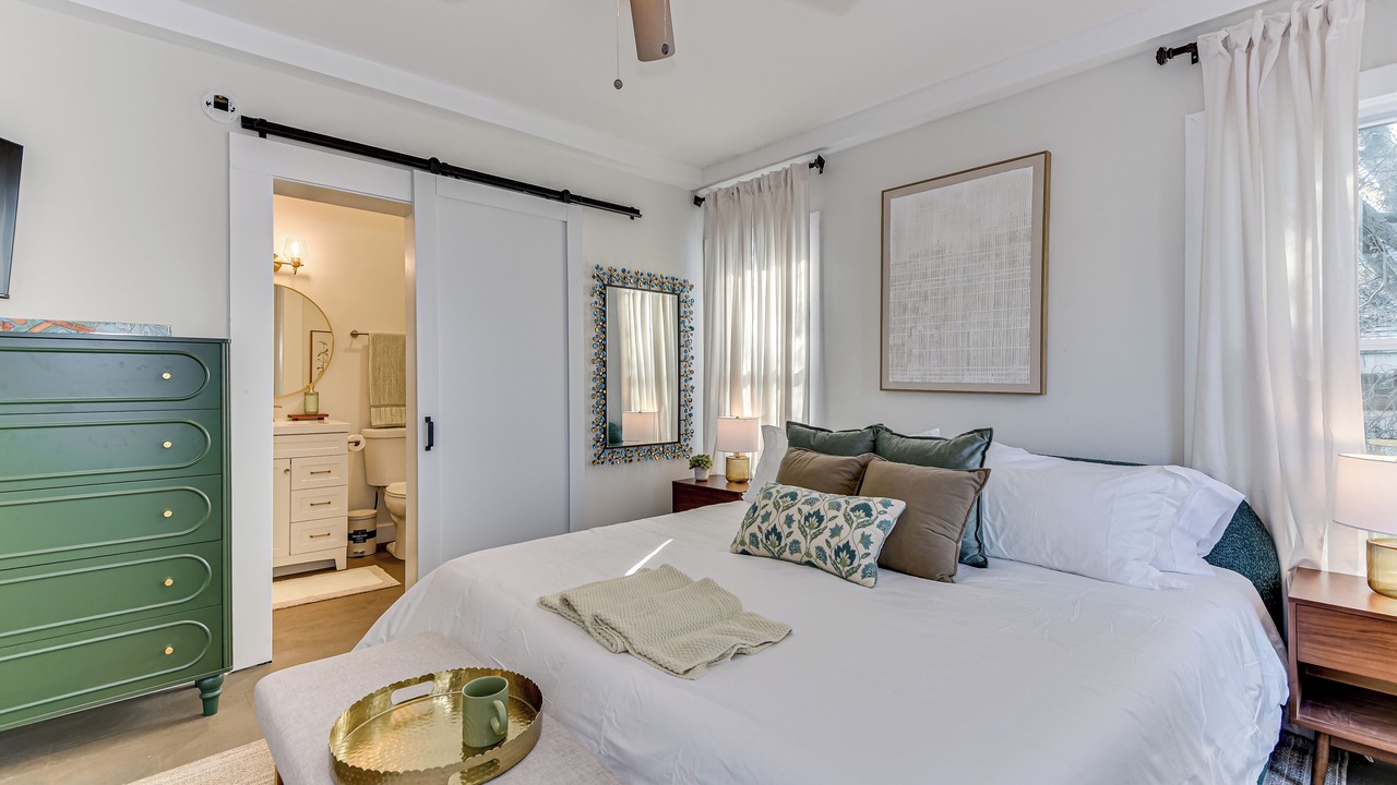 Photo of Bedroom in Summerville