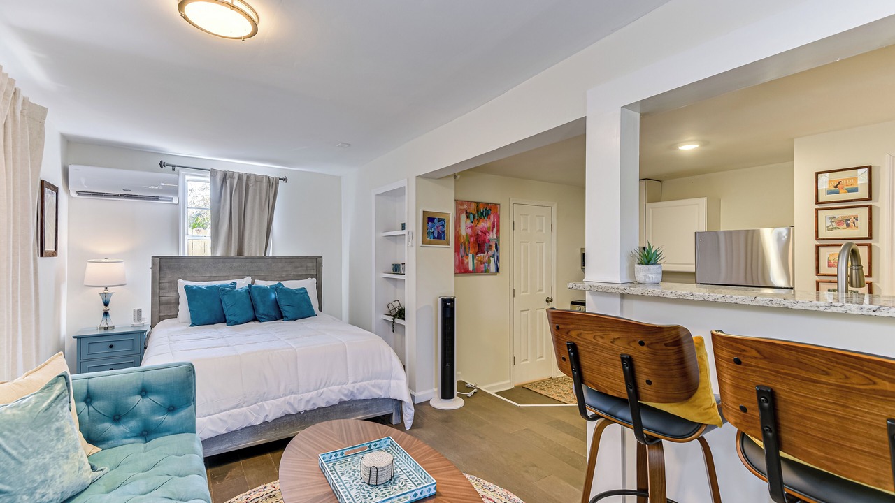 Photo of Bedroom in Summerville