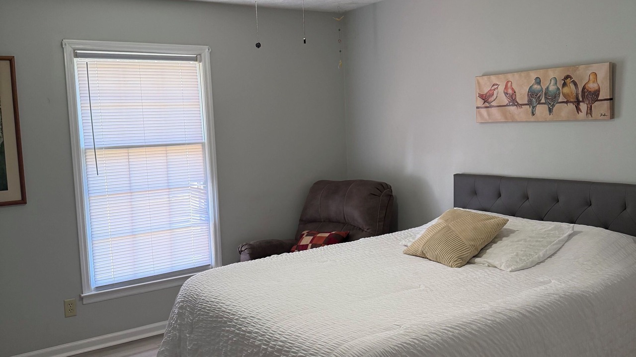 Photo of Bedroom in Dacula