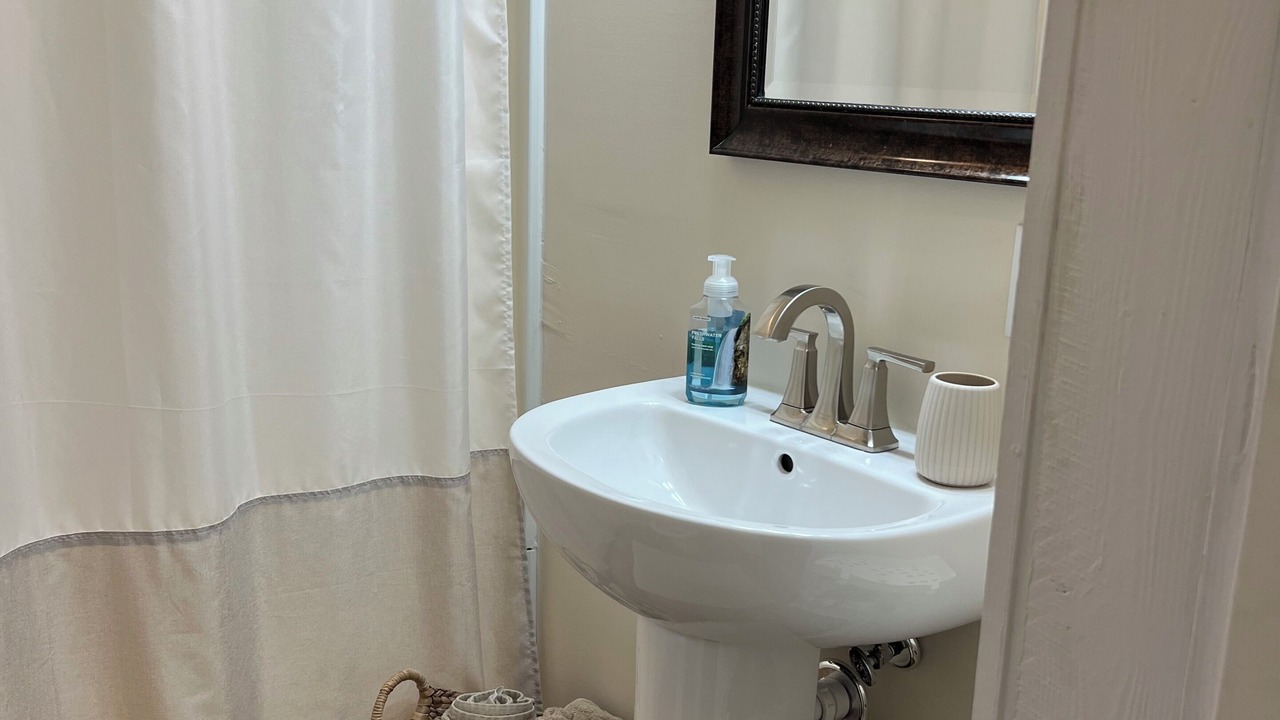Photo of Bathroom in Rockfish