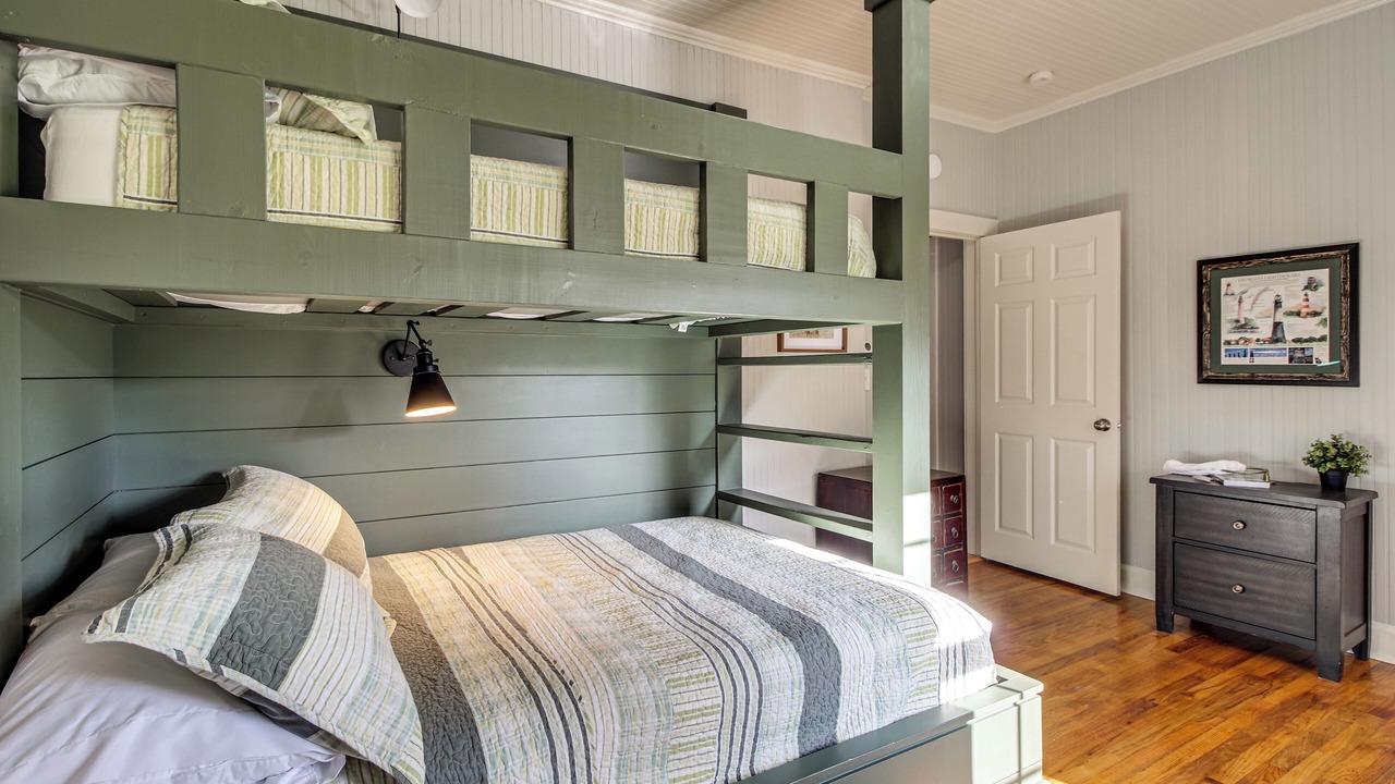 Photo of Bedroom in Dover