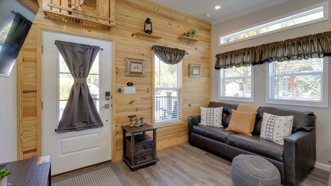 Photo of Livingroom in River Ranch