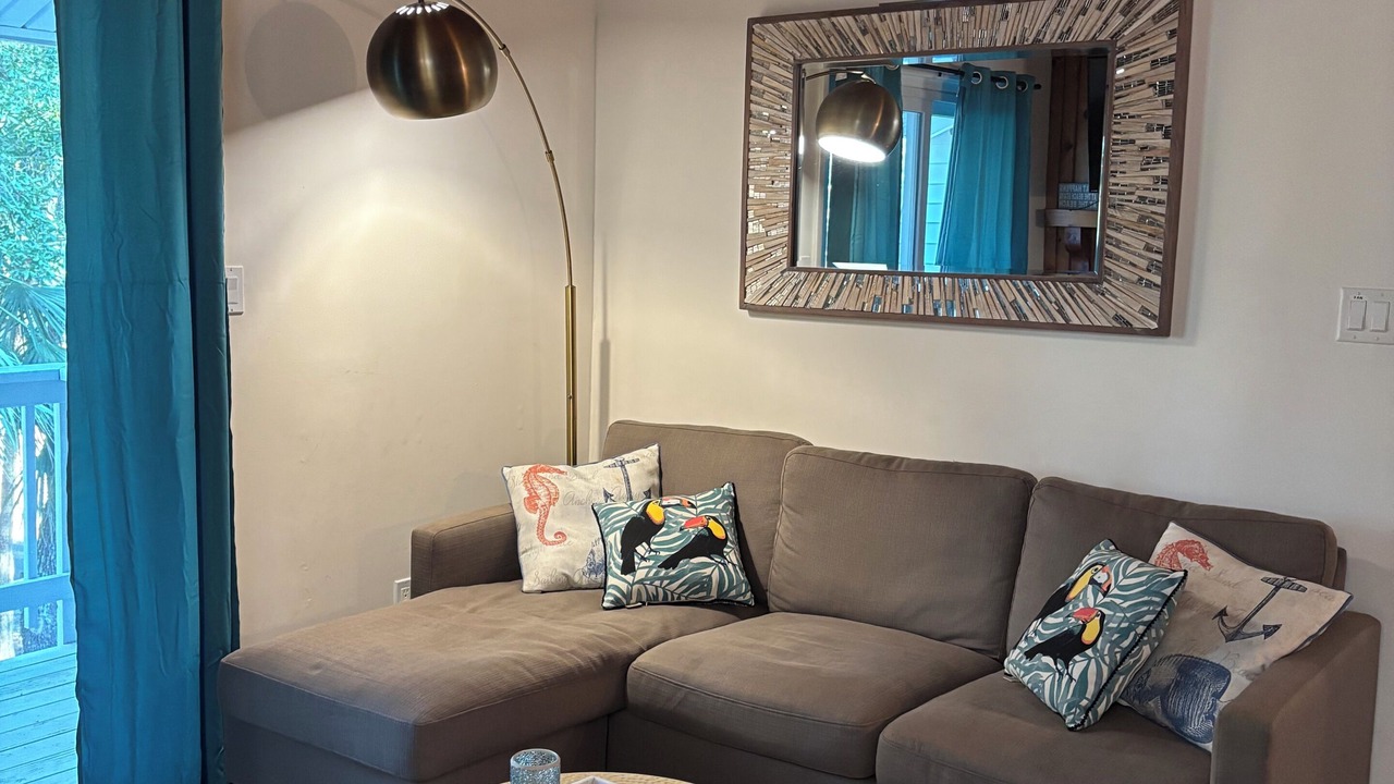 Photo of Livingroom in Ocean Ridge
