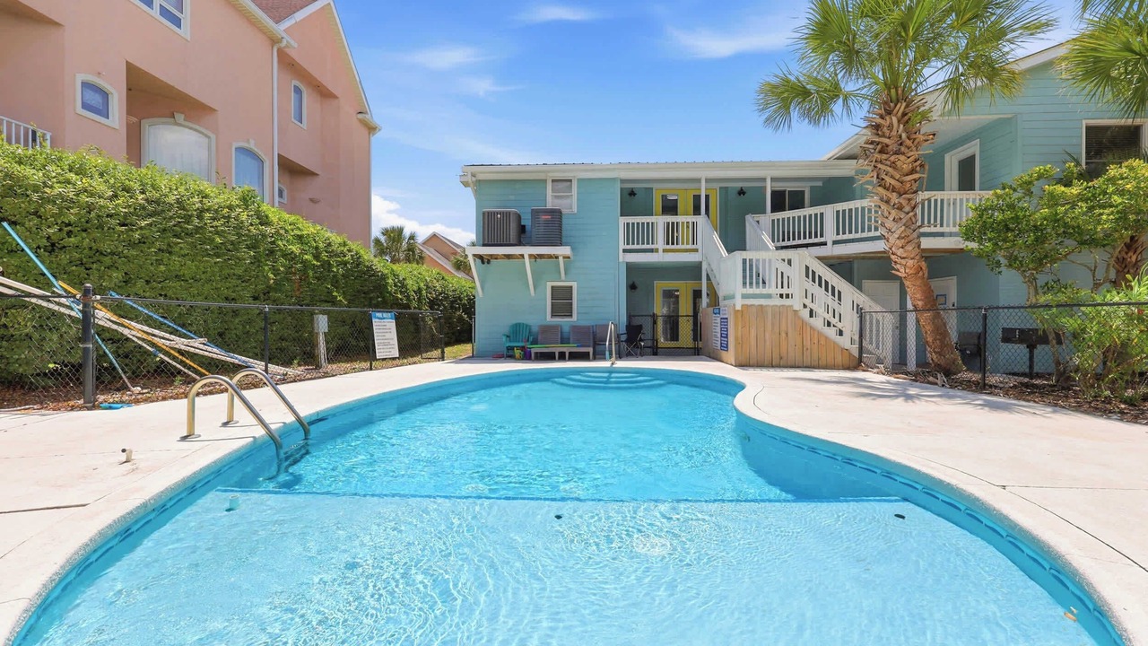 Photo of Outdoor in Long Bay Estates