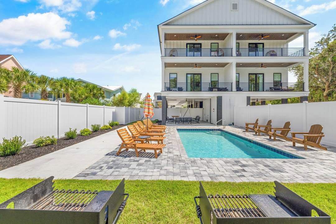 Photo of Outdoor in Long Bay Estates