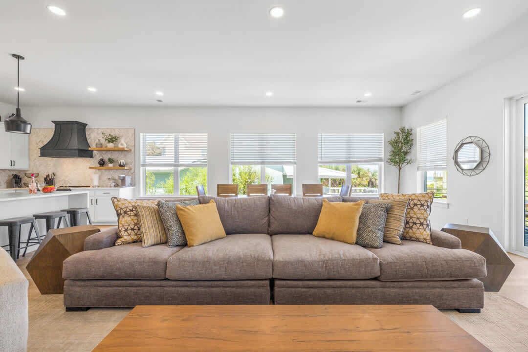 Photo of Livingroom in Long Bay Estates