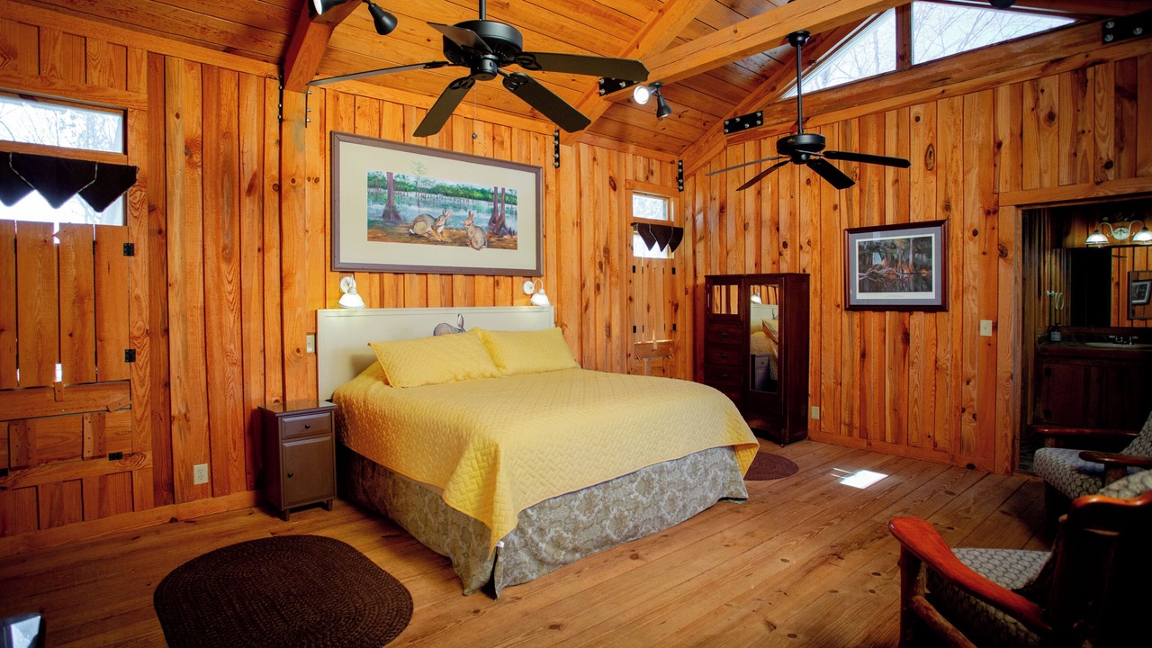 Photo of Bedroom in Swainsboro