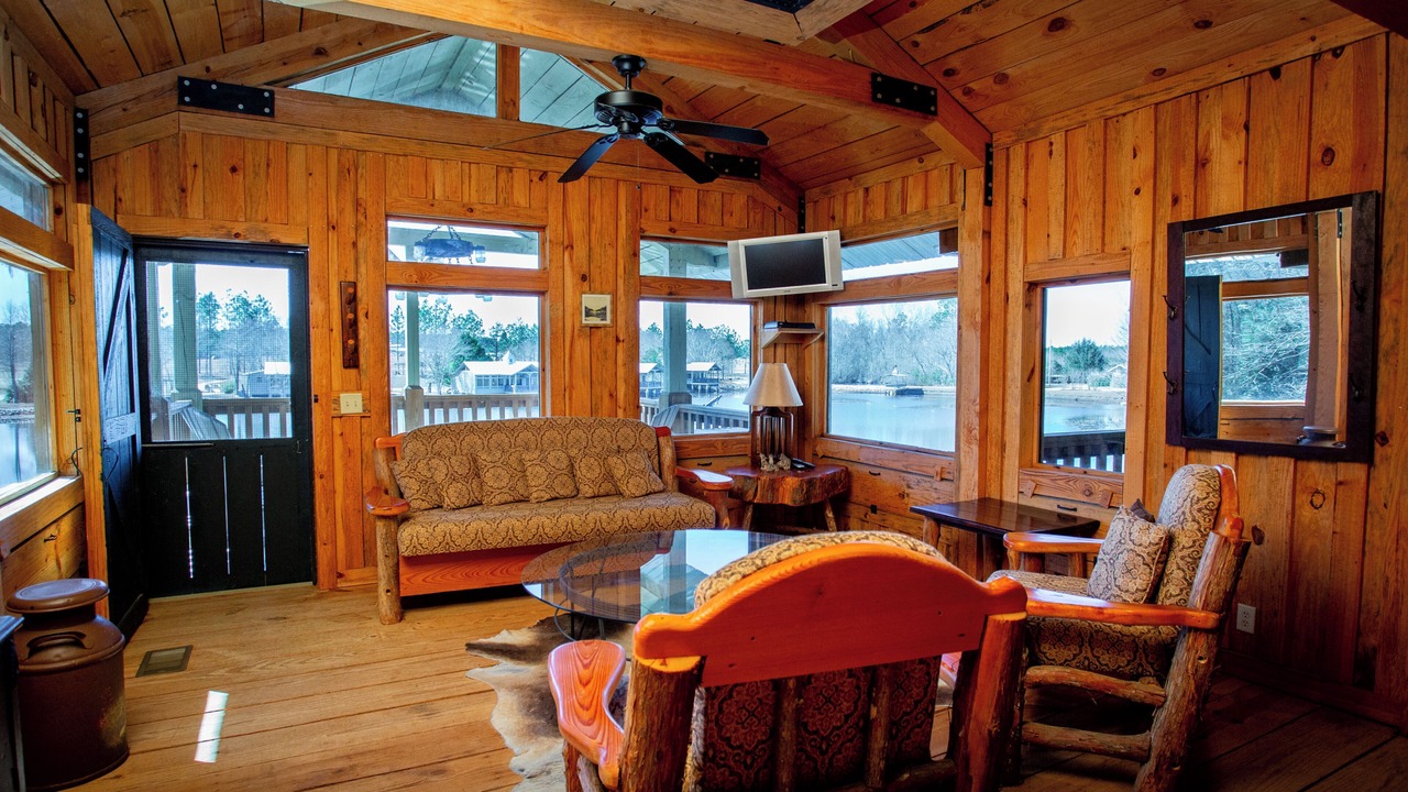Photo of Livingroom in Swainsboro