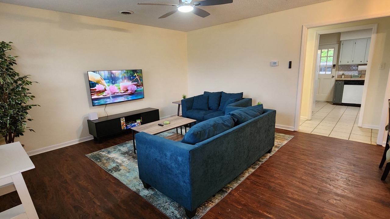 Photo of Livingroom in Boiling Springs