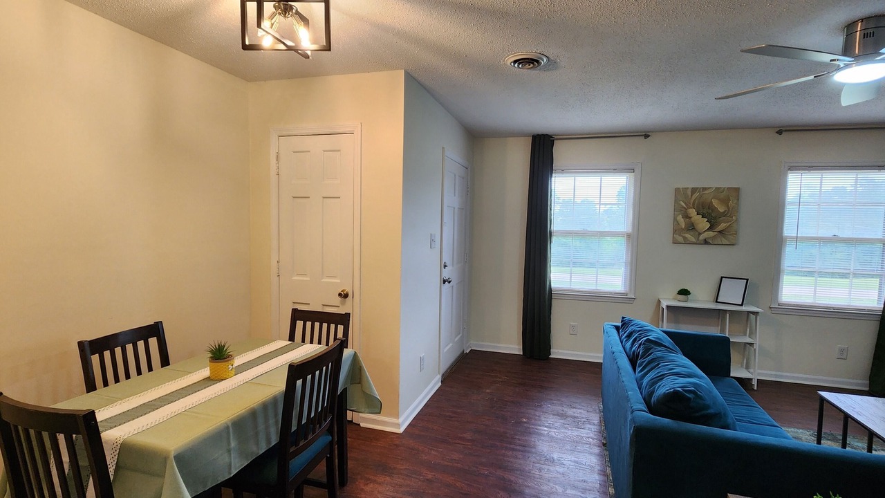 Photo of Livingroom in Boiling Springs