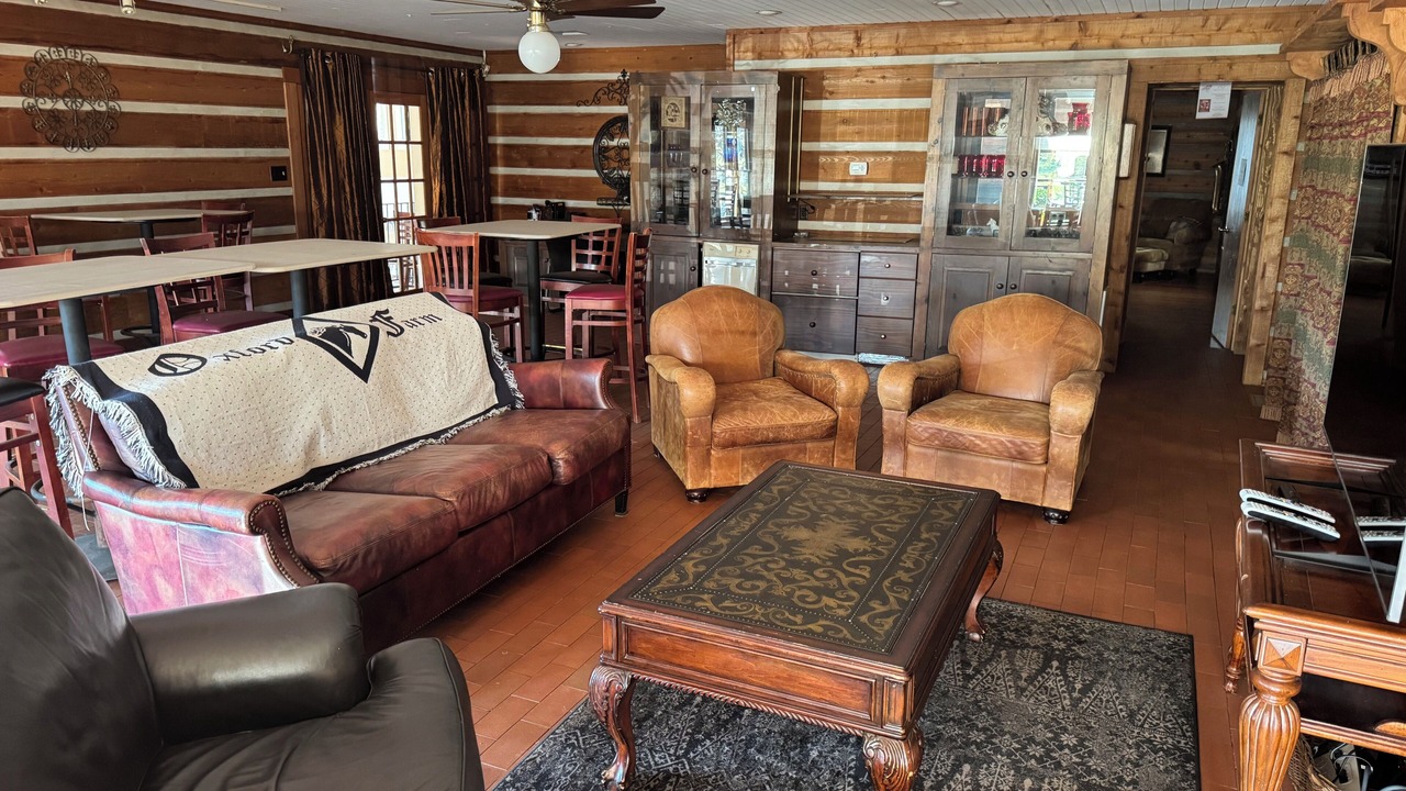 Photo of Livingroom in Anderson