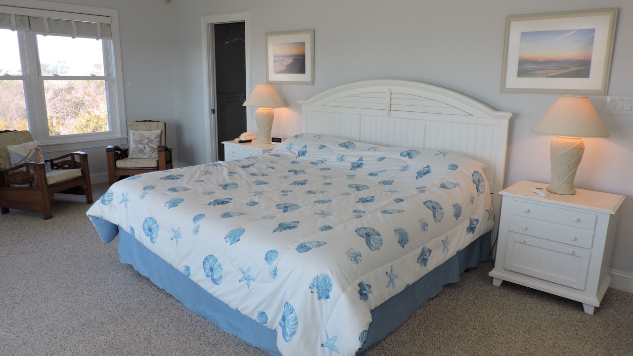 Photo of Bedroom in The Point