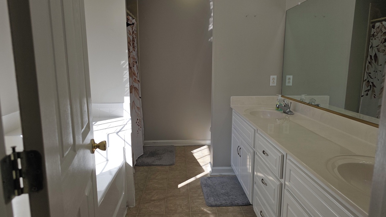 Photo of Bathroom in Seiglers Crossroads