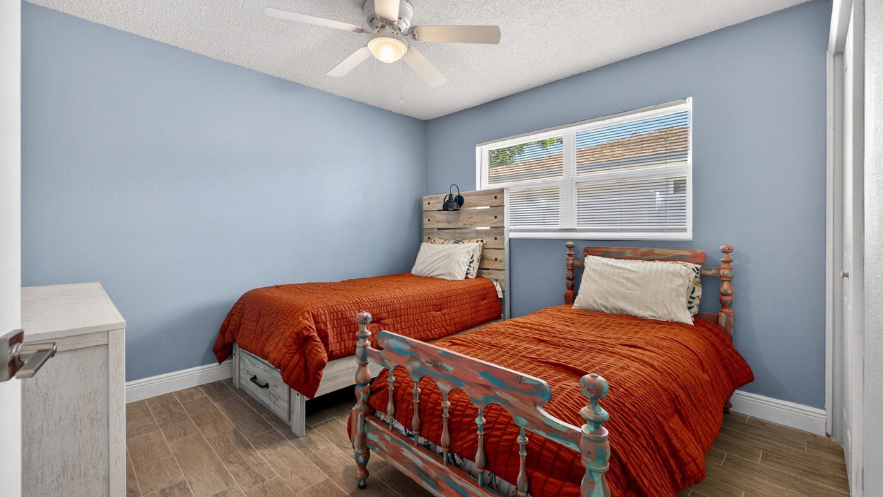 Photo of Bedroom in Shore Acres