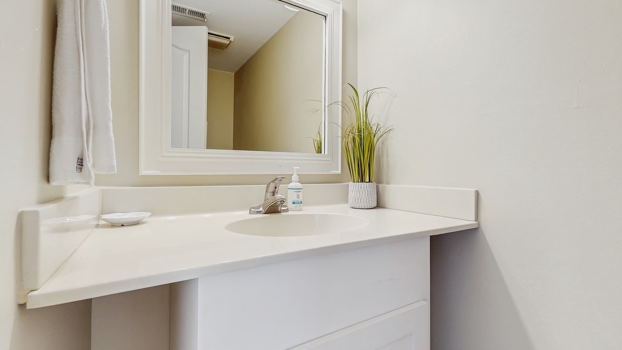 Photo of Bathroom in Ocean Ridge