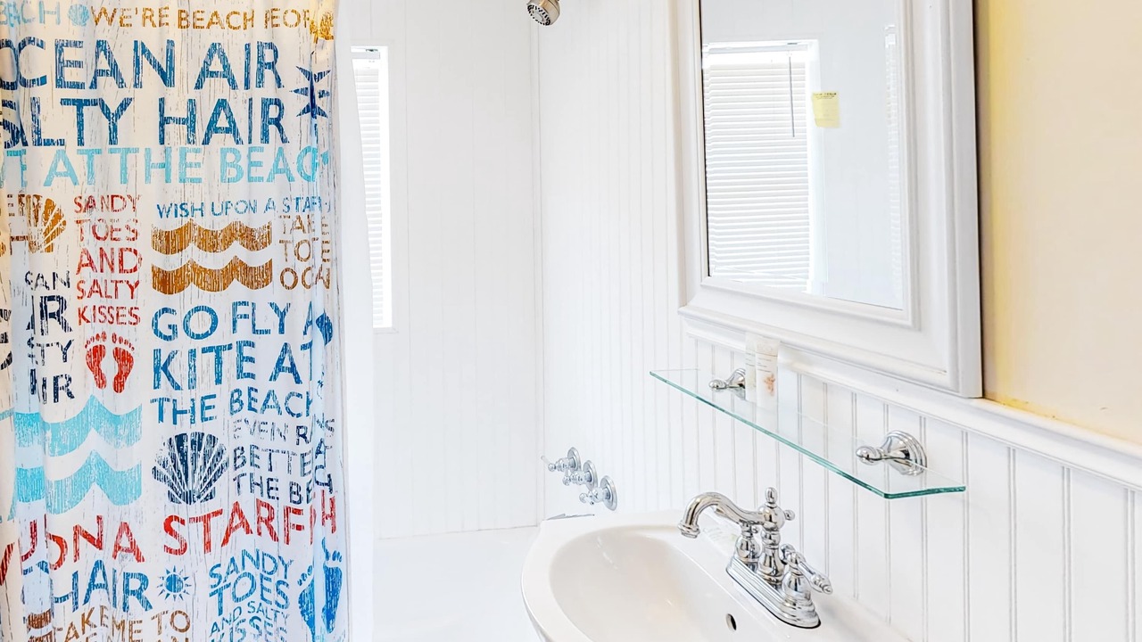 Photo of Bathroom in Edisto Island