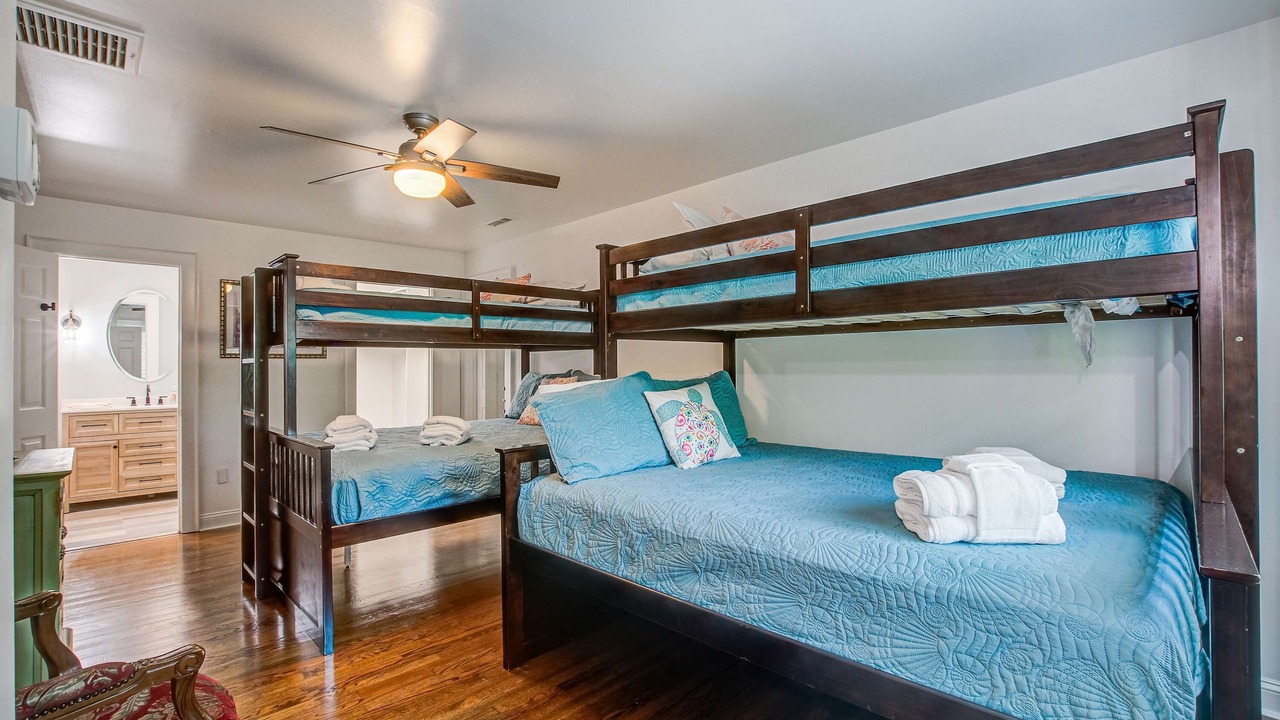 Photo of Bedroom in Edisto Island