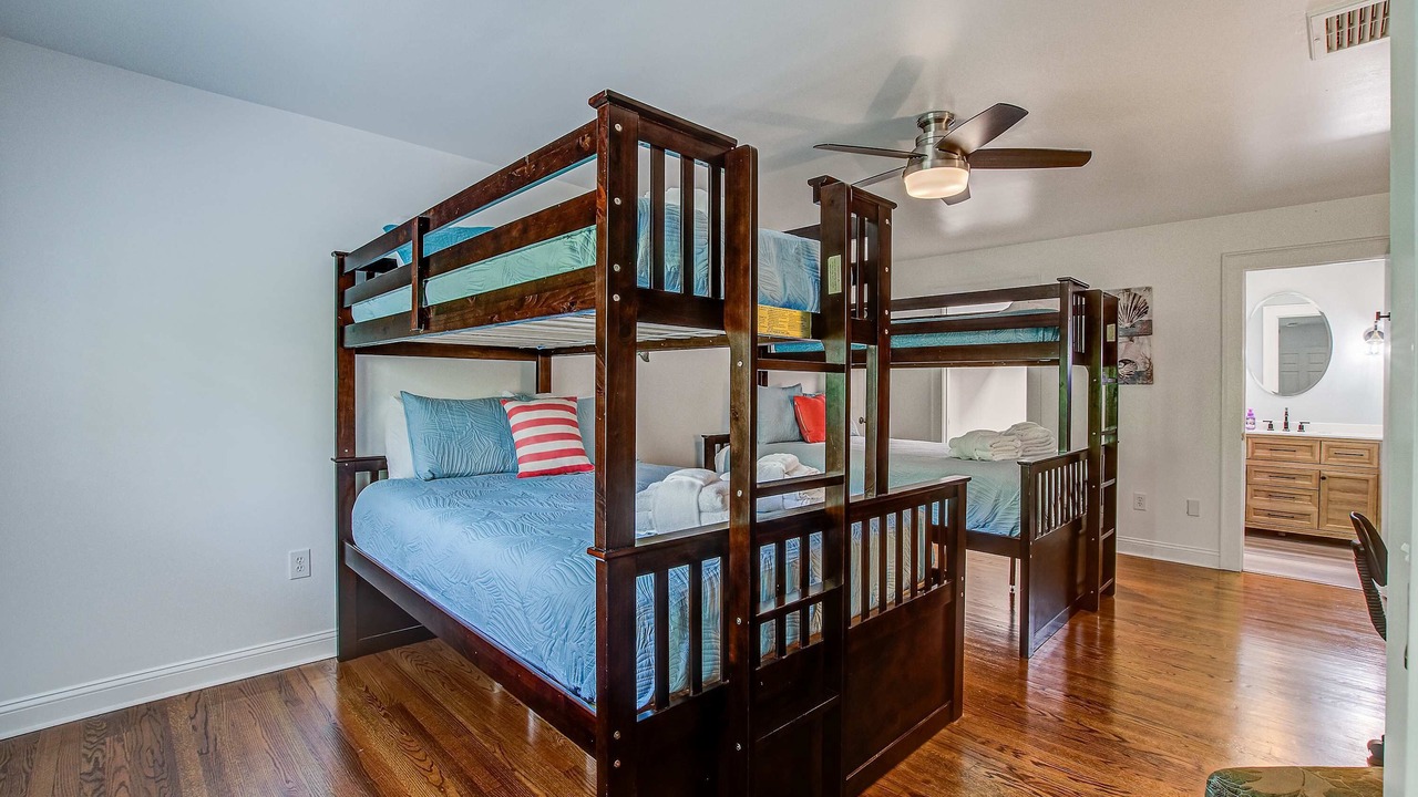 Photo of Bedroom in Edisto Island