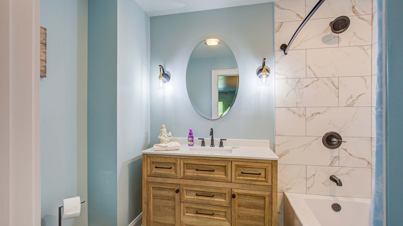Photo of Bathroom in Edisto Island