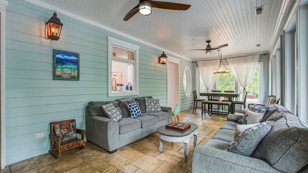 Photo of Livingroom in Edisto Island