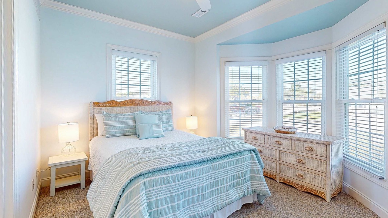 Photo of Bedroom in Edisto Island
