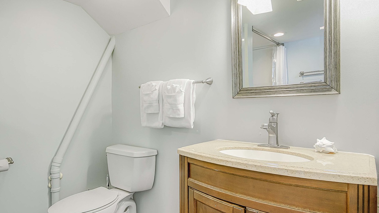 Photo of Bathroom in Edisto Island