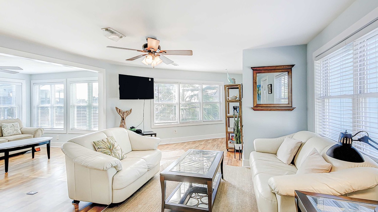 Photo of Livingroom in Edisto Island